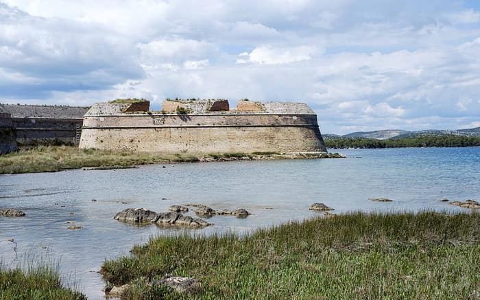 La fortezza di San Nicolò fotografata nel maggio 2024