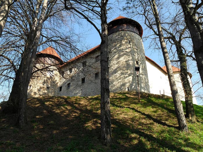 Burg Dubovac in Karlovac, Gesamtansicht