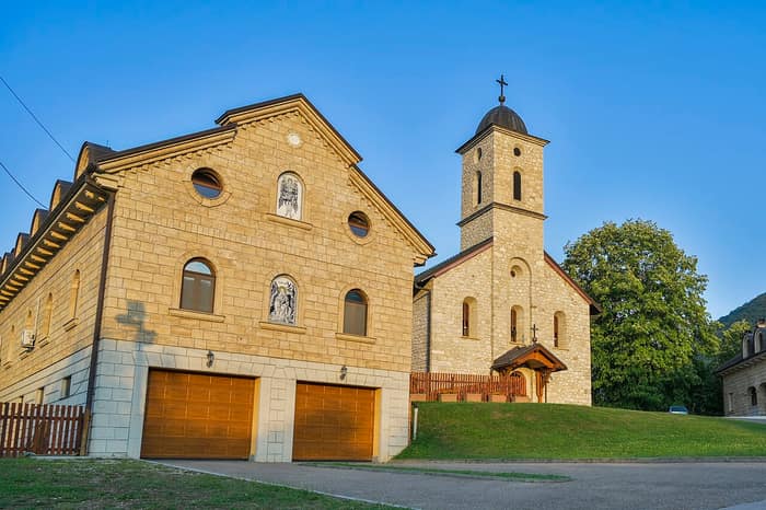 Cinquième vue du monastère de Krupa