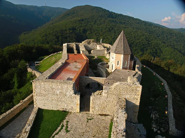Medvedgrad, l'antica fortezza sulle pendici del Medvednica sopra Zagabria